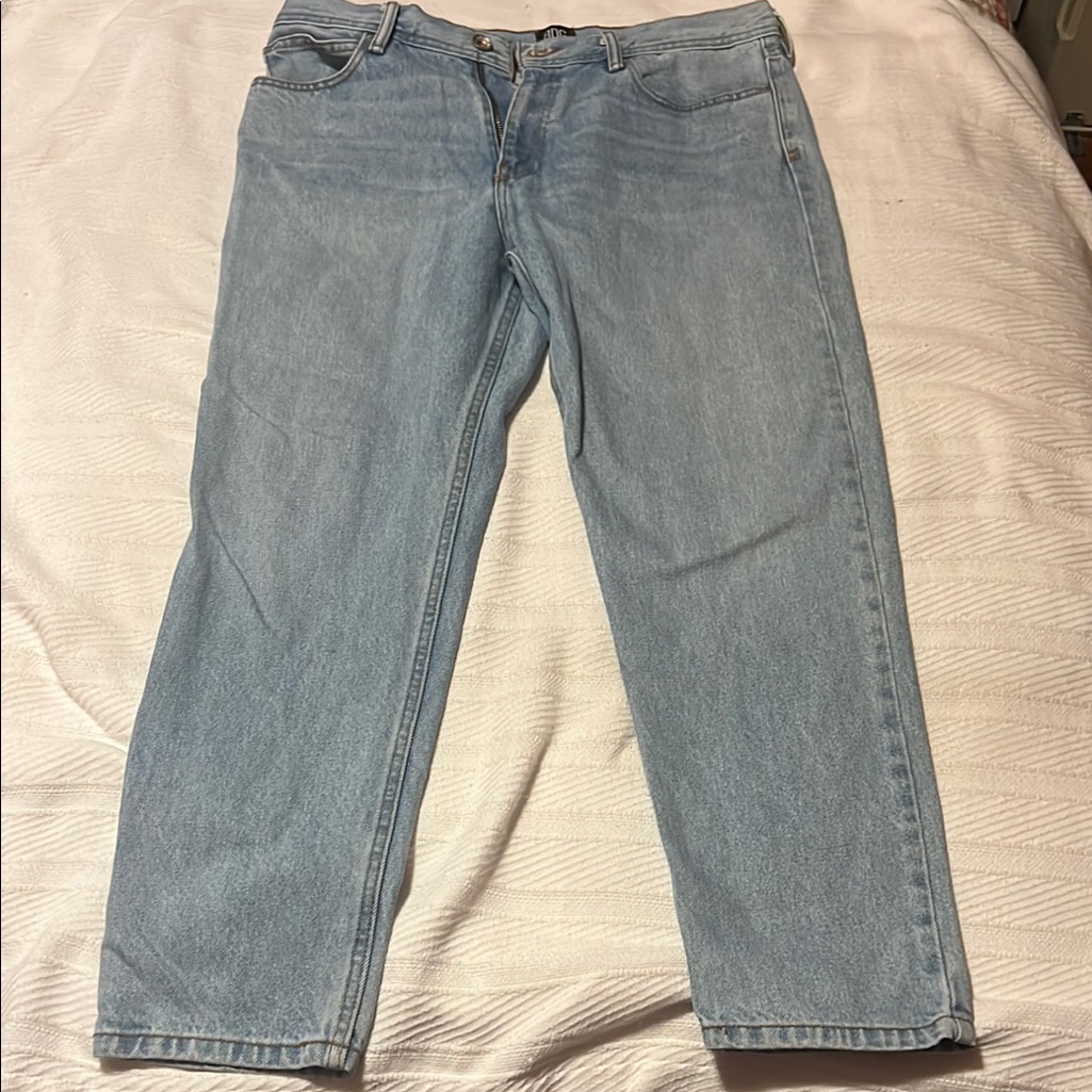 Preowned Bdg Mens Light Blue Jeans Size 3432